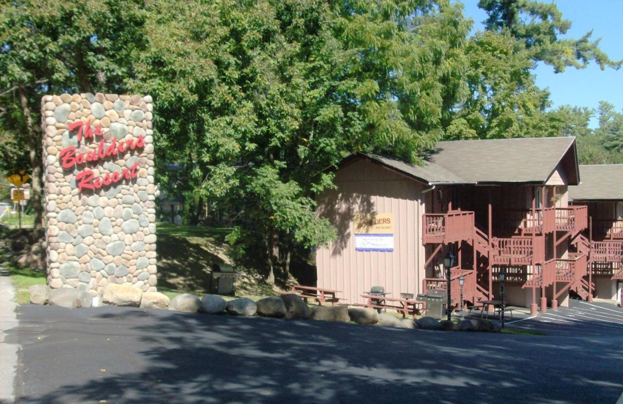 Boulders Resort Lake George Bagian luar foto