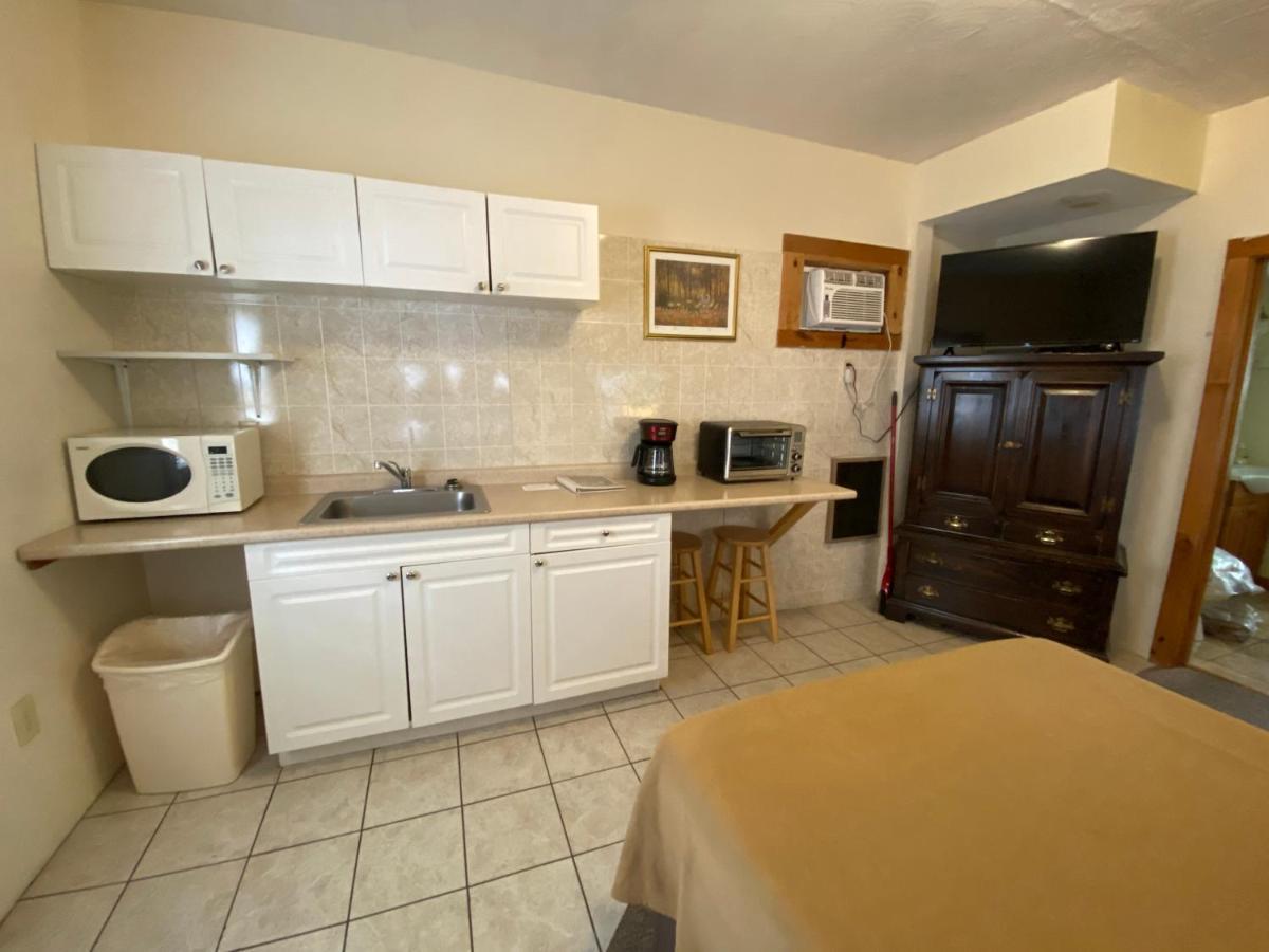 Boulders Resort Lake George Bagian luar foto