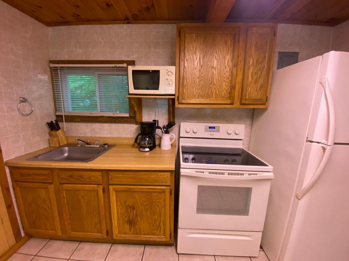 Boulders Resort Lake George Bagian luar foto