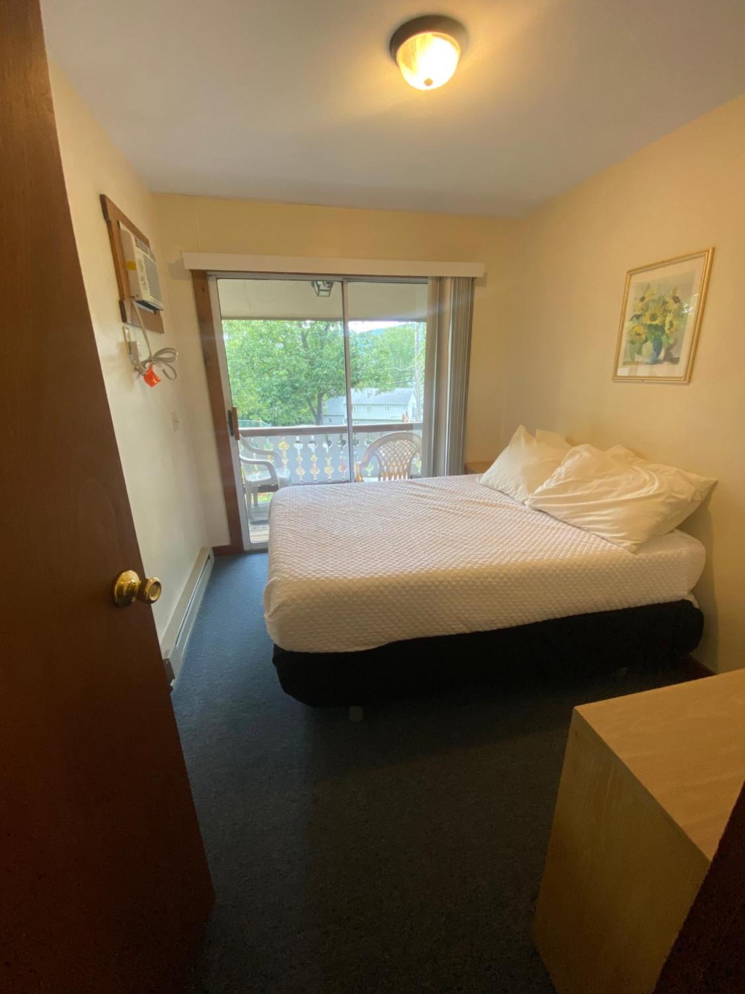 Boulders Resort Lake George Bagian luar foto