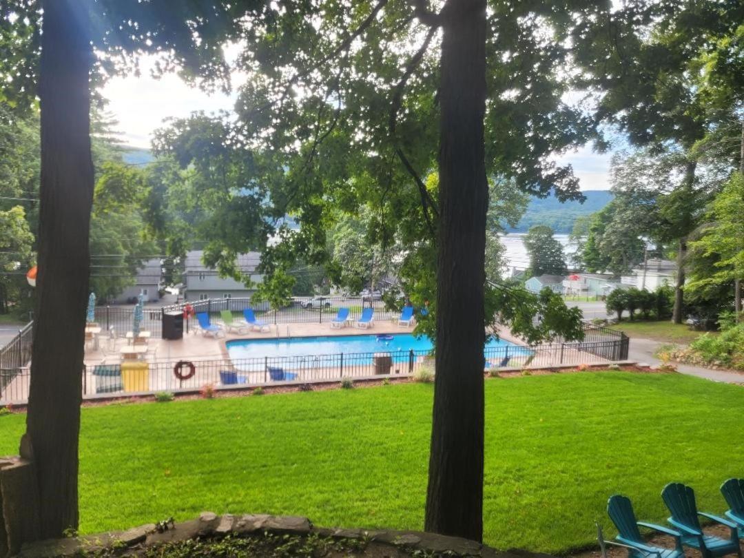 Boulders Resort Lake George Bagian luar foto